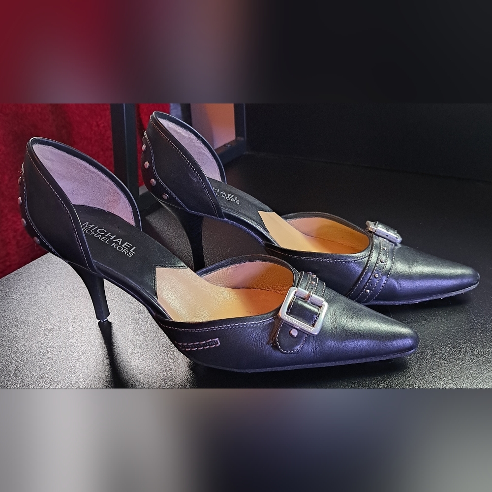 Michael Kors Beautiful Black Leather Studded Heels w/ Buckle Accents Size 7